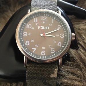 Men’s Folio faux leather camo band watch
